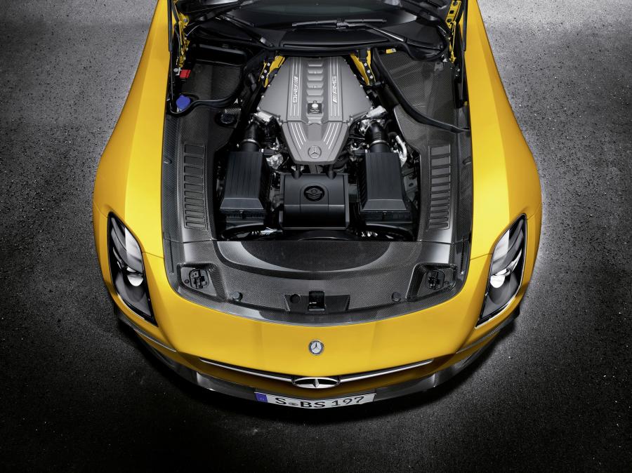  Mercedes-Benz SLS AMG Black Series 2012 года  (фото 17 из 23)